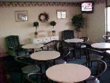 Klopfenstein Inn And Suites Fort Wayne Restoran gambar